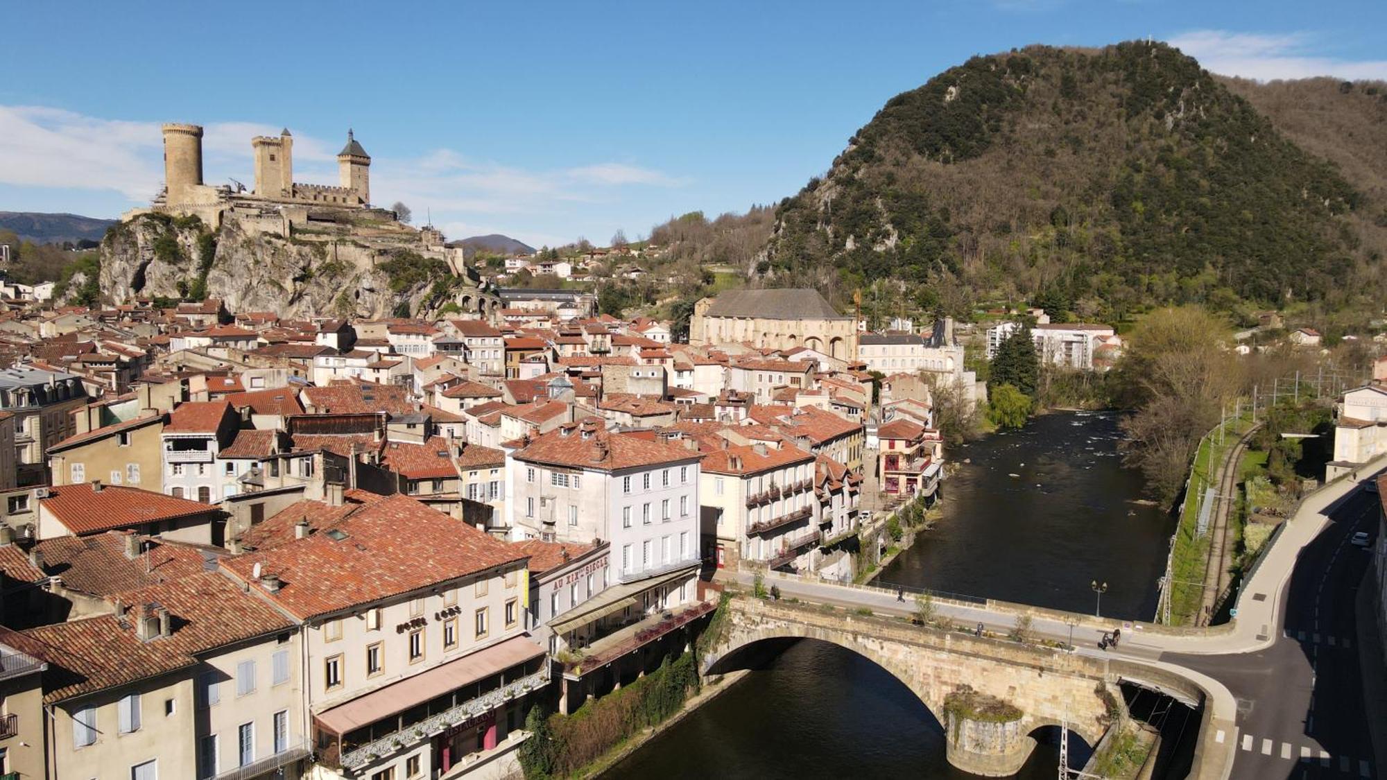 Hôtel Le Lons Foix Exterior foto